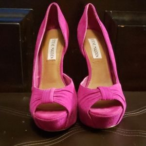 Steve madden pumps
